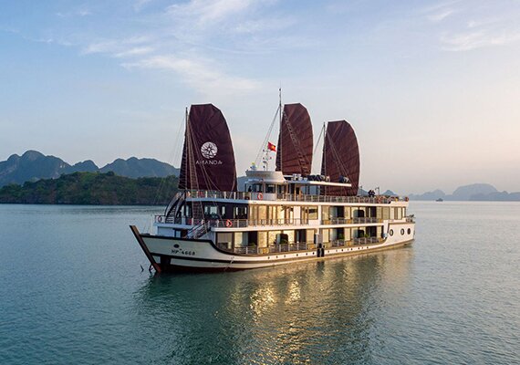 On boarding - Dark and Bright Caves - Tra Bau - Lan Ha Bay ( Amanda Luxury Cruise 2D1N)