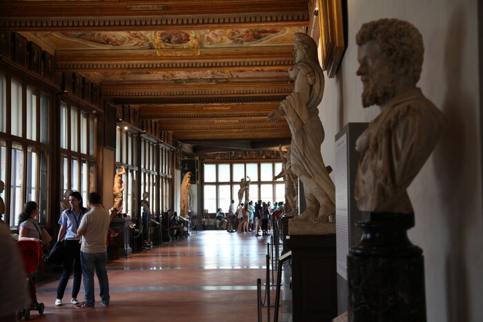 Masters of the Renaissance: A Journey Through the Uffizi