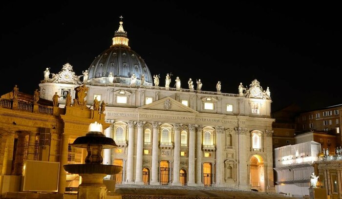 Vatican at night: Private tour
