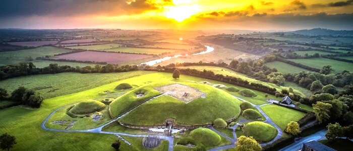 Newgrange and Knowth Day Tour from Dublin