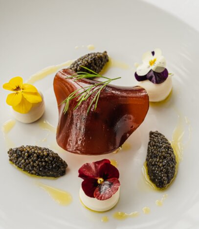 Restaurant La Grande Cascade Michelin Star