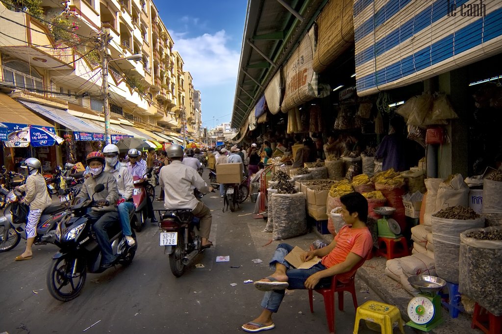 A busy street in Ho Chi Minh City