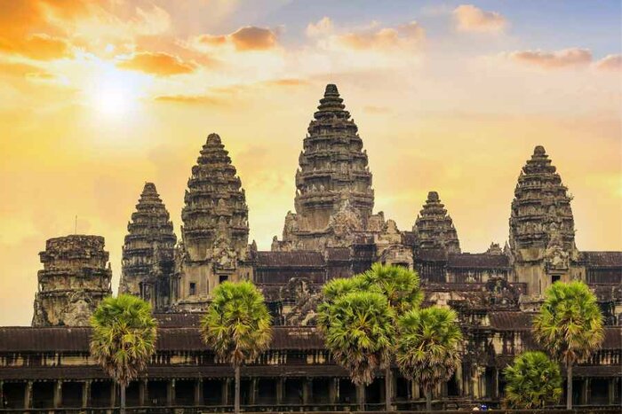 Finding The Lost Angkor Temples - Lunch at Srah Srang Village House