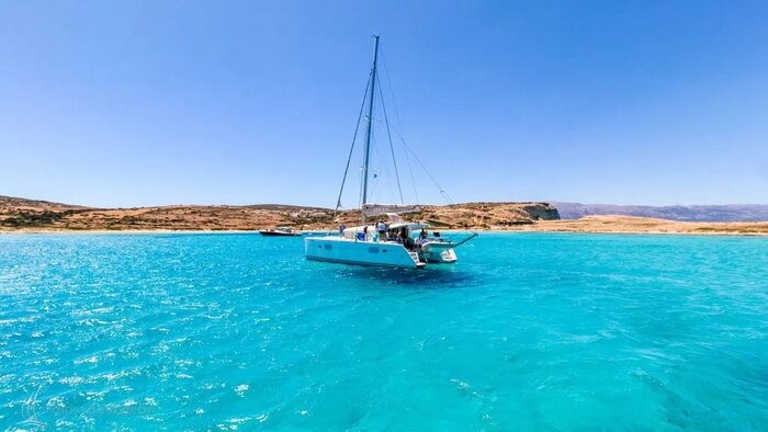Full-day Private Catamaran Cruise around Naxos Island