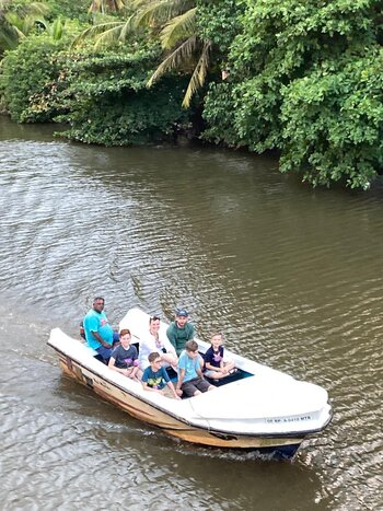 Boat ride in Galle with fishing using rods