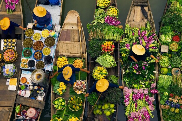 Bangkok Train Market & Damnoen Saduak Floating Market (RA)