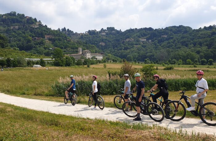Visit Bergamo on the E-bike