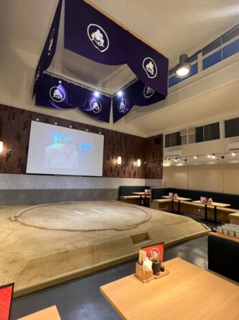 Dinner & Live Sumo Show with Former Professional Wrestlers