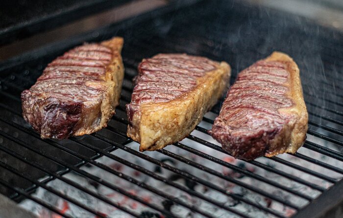 Small Group Grill Tour in San Telmo