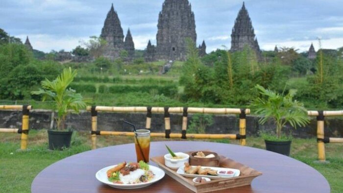 Dinner at Rama Shinta Garden Resto