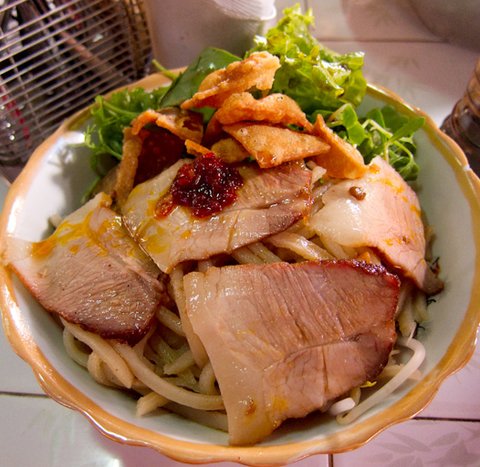 Cooking Class at Red Bridge School & Walking Street Food Tour