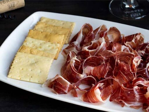 Jamón & Wine Private Experience in Madrid