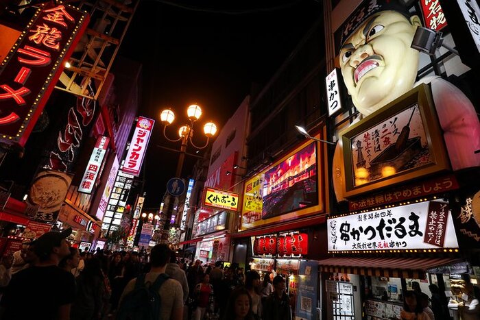 Osaka Local Foodie Walking Tour in Dotonbori and Shinsekai