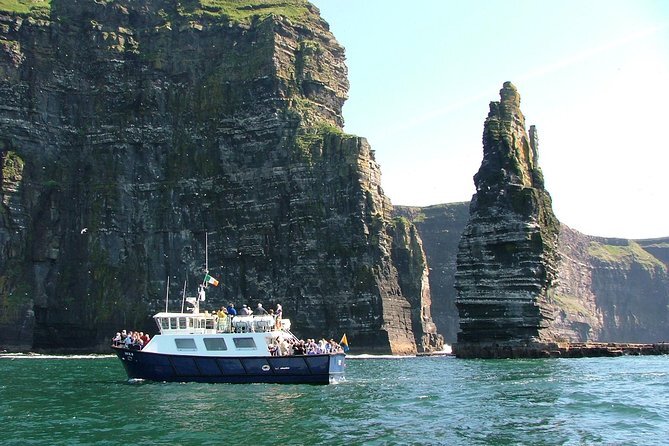 Aran Islands and Cliffs of Moher Day Return Tour