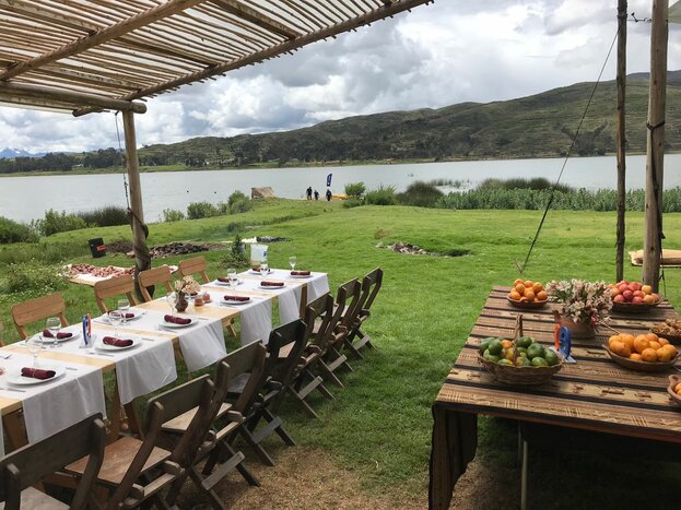 Lunch at the Shores of Piuray Lake