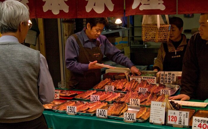 Discover the secret gems of Kanazawa - Omicho Market & Samurai District - Private Walking Tour