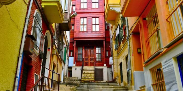 Bohemian Beyoglu neighborhood walk