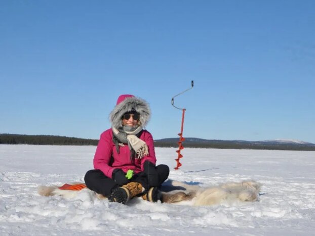 Private Glass-Roof Sleigh Ride and Traditional Winter Net Fishing