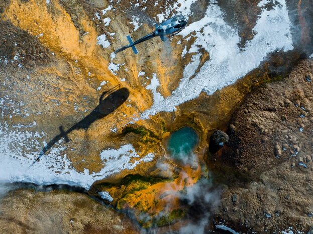 Geothermal Helicopter Experience 