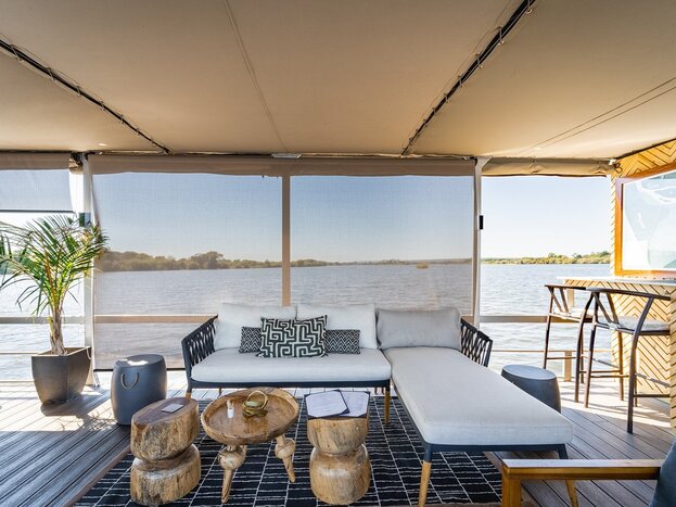 Sunset cruise Zambezi Vista