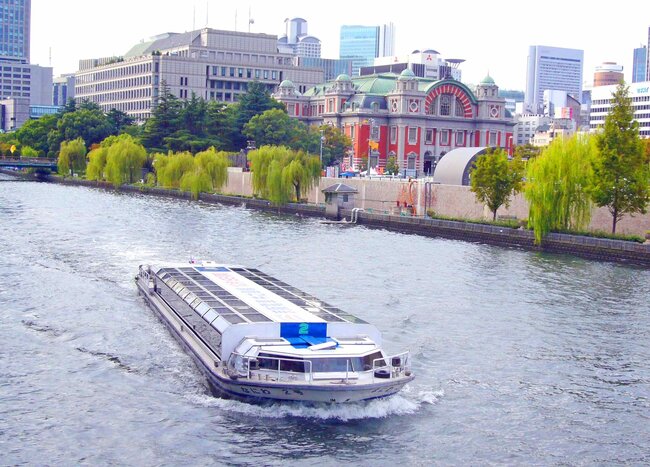 Osaka Walking Tour (Osaka Castle & Water Bus)