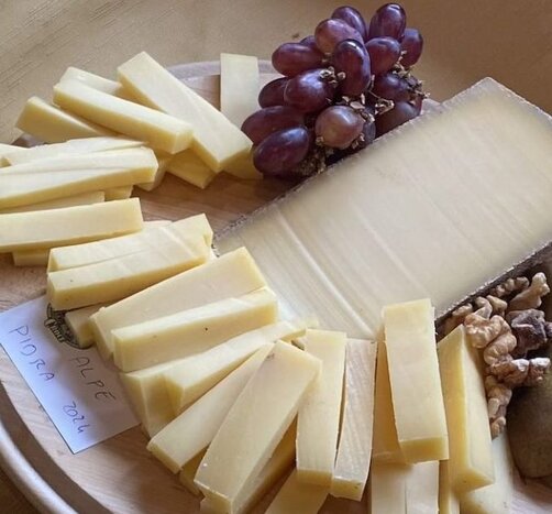 Lucerne small group Farms Tour & Cheese Tasting