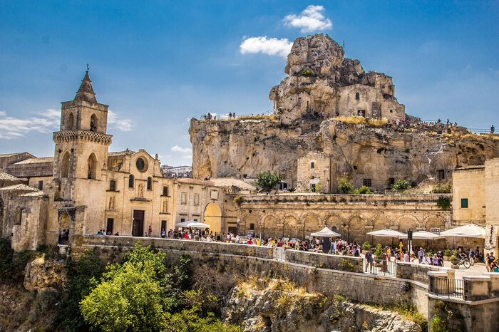 Private Ape Calessino Tour: Matera Highlights & Terrace Aperitivo