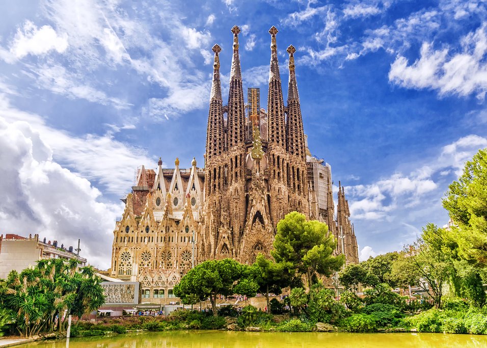 La Sagrada Familia, a Gaudí masterpiece