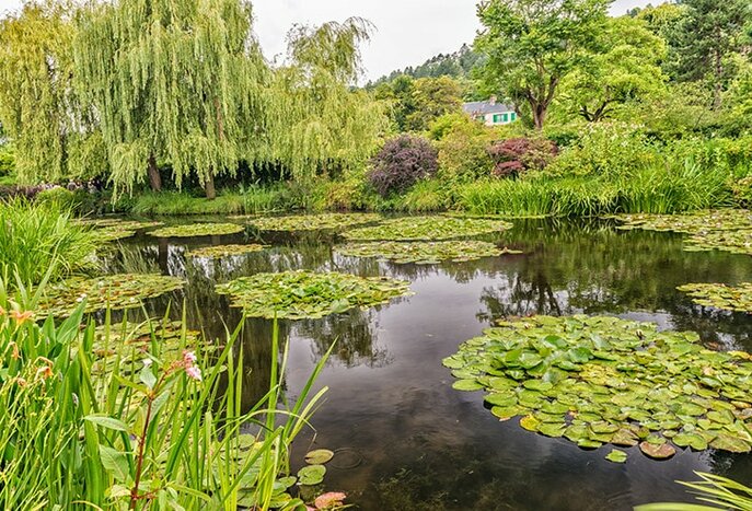 Giverny & Versailles: Art, Royalty & Gardens