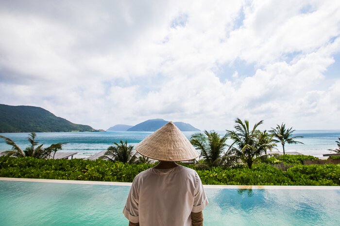 Tour Vietnam's mainland and the stunning Con Dao islands