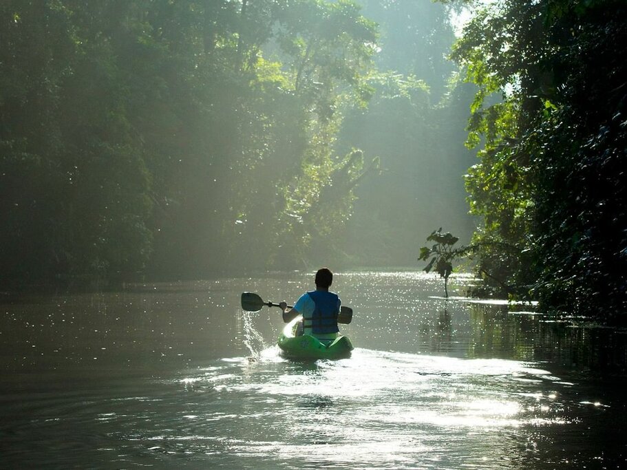 tortuguero kanu tour