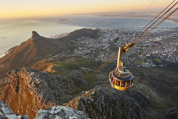Private City & Table Mountain Tour - Half Day