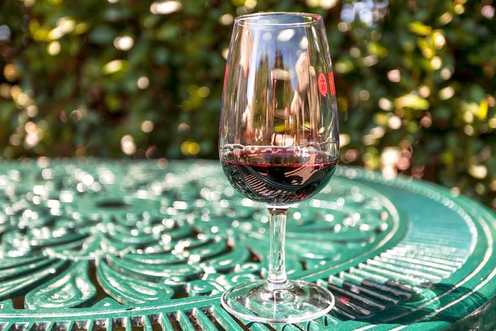 Enjoy Wine and Port Tastings in Porto