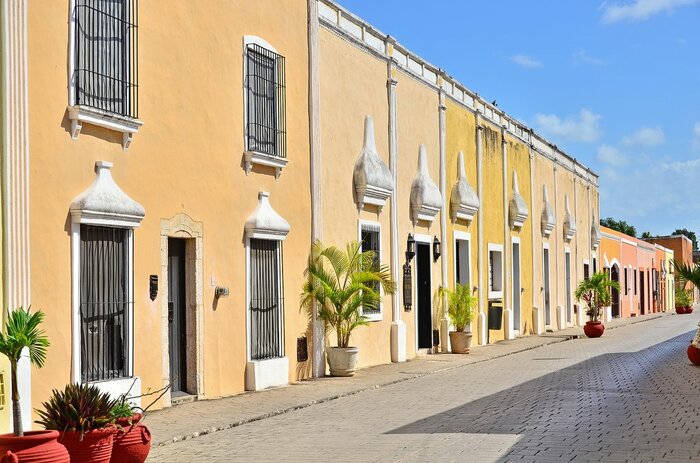 Walking tour through the Historic  City Center of this Colonial City Valladolid