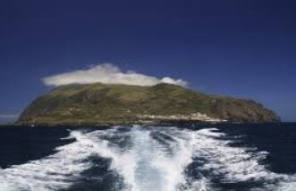 Day Trip to Corvo & the Caldeirão