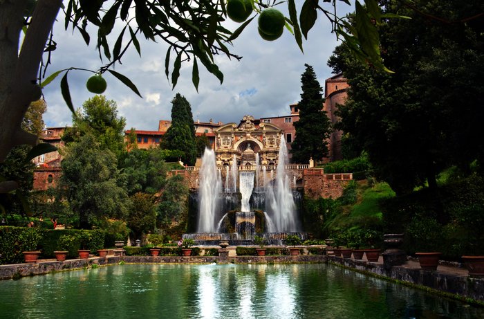 Private tour of Tivoli Full Day Trip