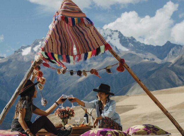 Picnic & Paint in Maras