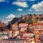 São Jorge Castle overlooks the rooftops of Lisbon