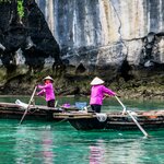 Observe the local way of life during an overnight cruise in Ha Long Bay