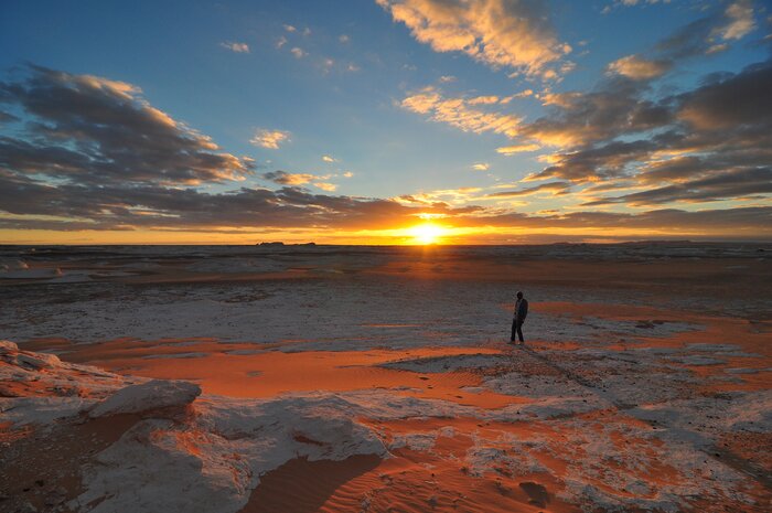 Explore the desolate White Desert by Jeep with a local guide