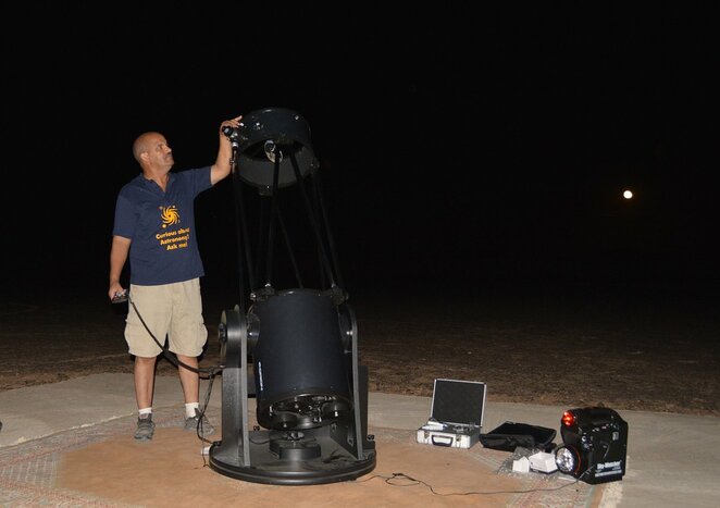 Sahara Sky Adventure: Explore the Stars with an Astronomer