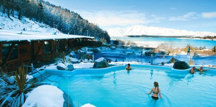 Super Winter Combo - Ice Skating & Hot Pools + 1 Hour Tubing