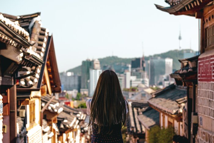 Step back in time and spark the kids' imaginations at Seoul's Bukchon Hanok Village