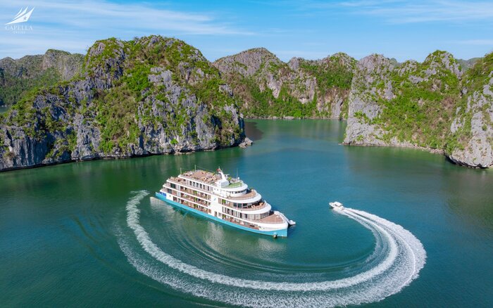 Halong - Lan Ha Bay - Frog Lagoon Area (Capella)
