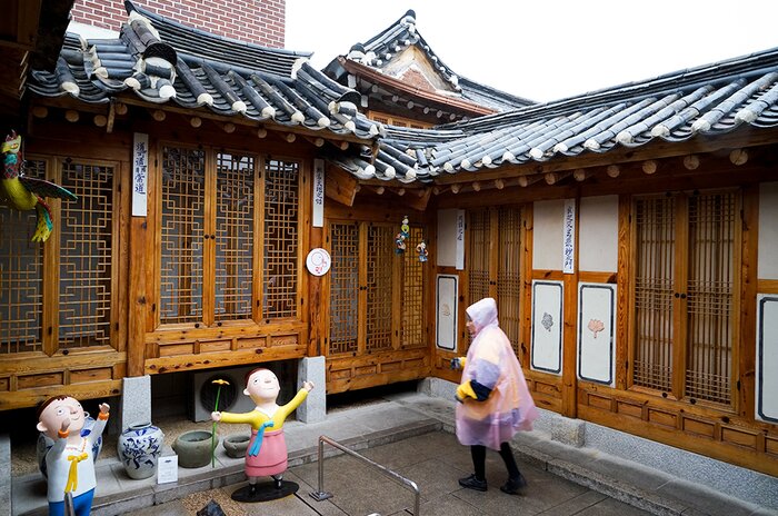 Half Day Gyeongbokgung Palace and Bukchon Hanok Village