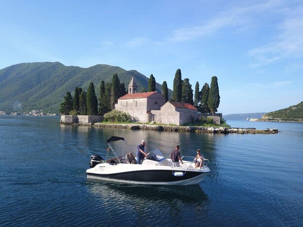 Boat trip in Kotor's Bay