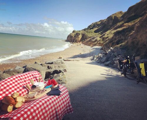 Private Normandy Foodie Experience by E-Bike