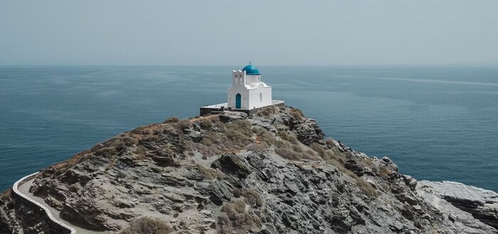 Gems of Sifnos: Villages, Monasteries & Pottery Workshops 