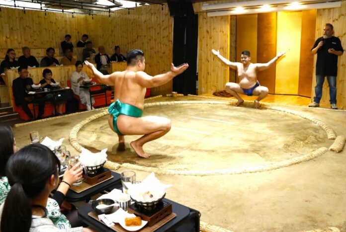 Tokyo Skytree, Sumo Experience & Michelin Tempura Tour with Public Transportation