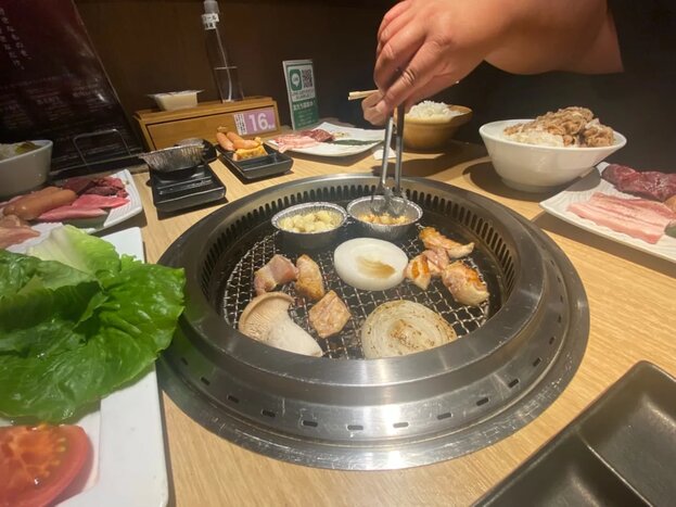 Tokyo Night Foodie Tour in Shinjuku